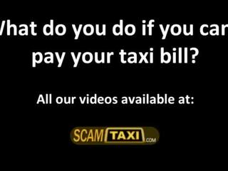 Partij tiener hebben seks video- met de cab driver in de achterbank